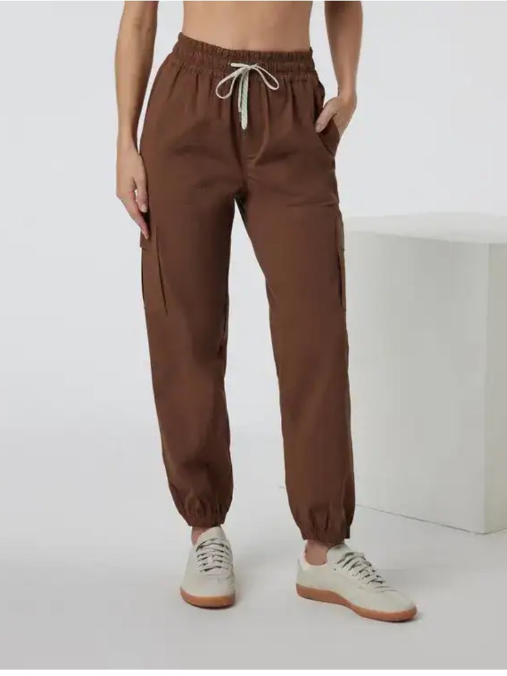 NWOT Vuori Birch Jogger